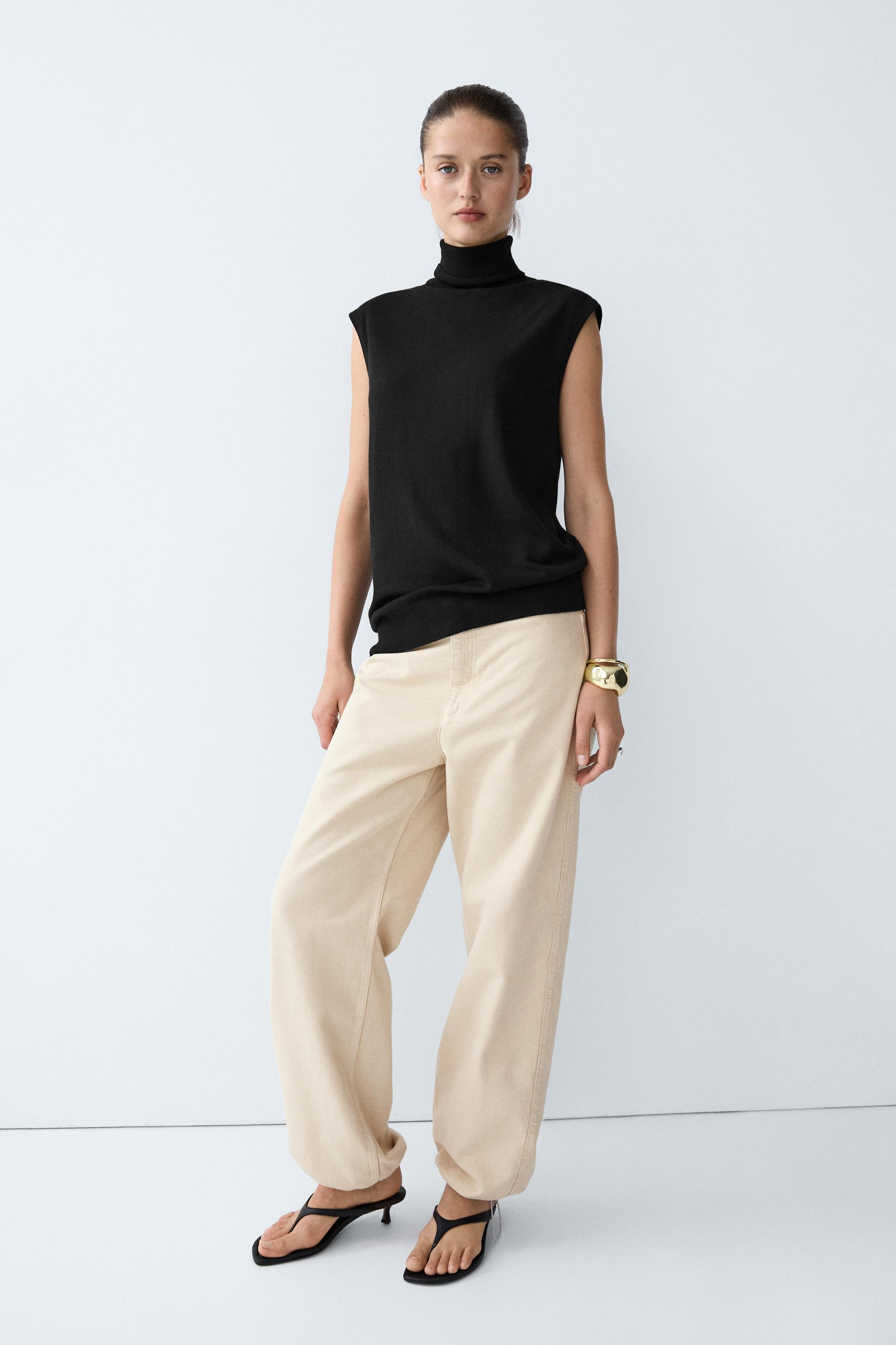 Top à col roulé et bas asymétrique